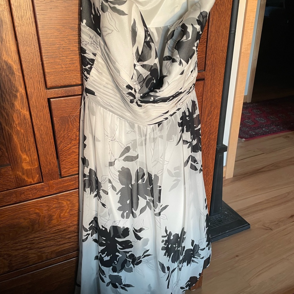 Ann Taylor Strapless Black and White Dress